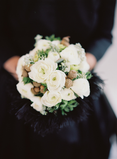 White wedding flowers
